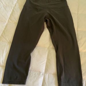 Align Lululemon cropped leggings